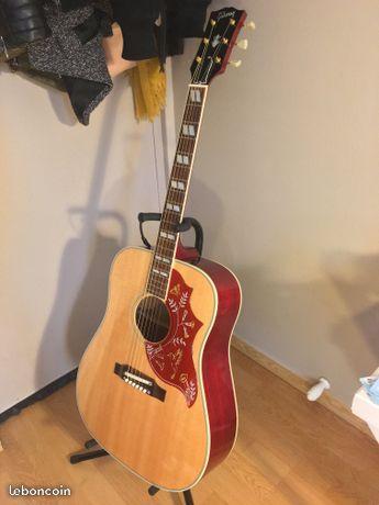 Rare Gibson Hummingbird Custom shop