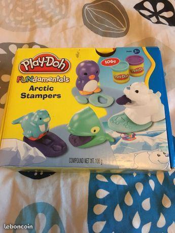 Play doh artic stampers