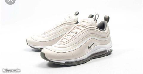 Basket air Max 97 neuf blanche