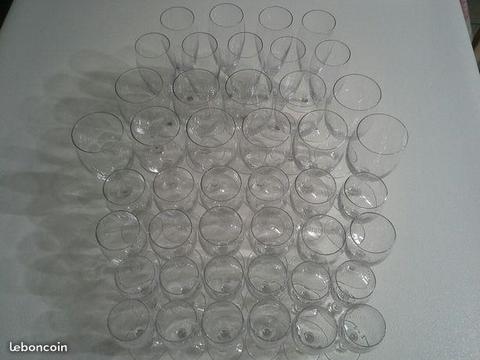Service de verres en cristal d'Arques