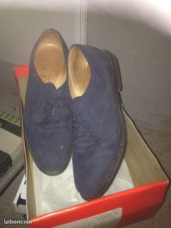 Chaussures homme en daim de couleur bleue