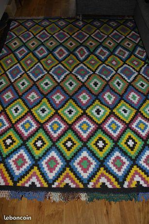 Grand tapis 250x190 colore, plastique, fait main