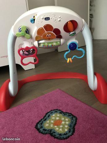 Portique de jeux bébé Chicco