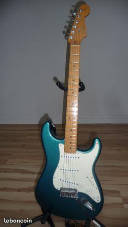 Guitare Fender Stratocaster USA année 2000
