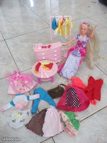 Barbie et ses accessoires