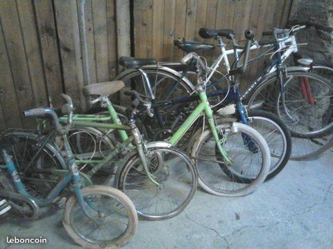 Lot de 20 vieux vélos