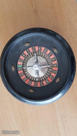 Roulette jeux casino ancienne en bois