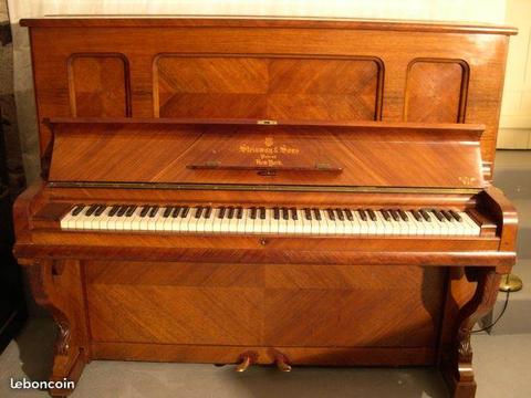 Piano droit STEINWAY & SONS 1m32