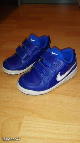 baskets Nike bleu