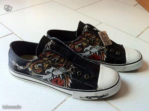 Chaussures Ed Hardy comme neuves et Converse