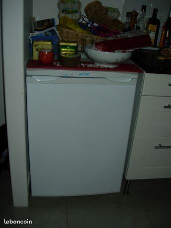Réfrigérateur Curtiss blanc