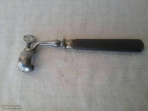 outil ancien pin e à gigot