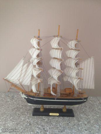 Maquette Voilier CONSTITUTION