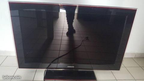 TV Samsung 101cm