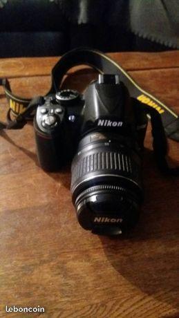 reflex Nikon d3100