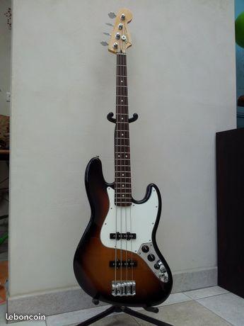 Basse Fender Jazz Bass Standard