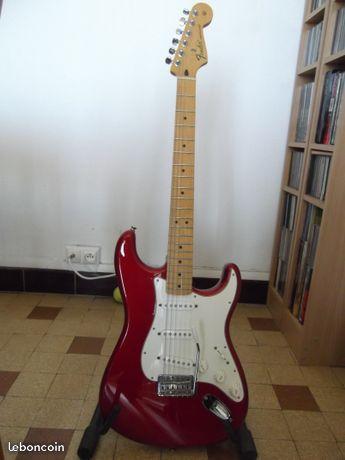 Fender stratocaster standard MIM 2010