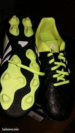 Chaussures football