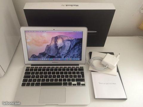 MacBook Air 11 pouces, core 1,6Ghz, impeccable