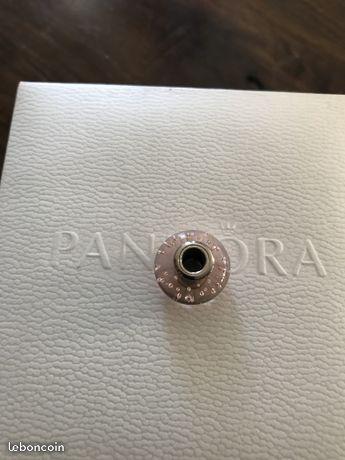 Charm Pandora ( authentique)