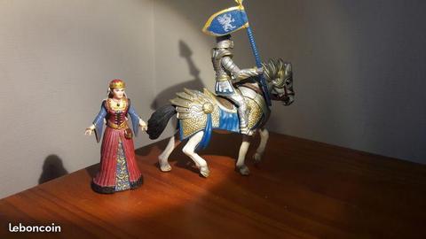 Figurines Papo Chevalier et reine médiévale