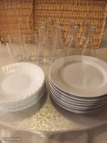 Assiettes ,verres, carafes