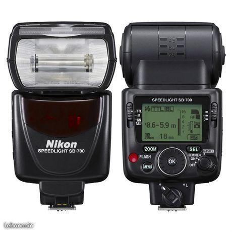 Flash Nikon SB700