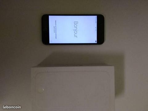iPhone 6 gris sidéral 64go débloqué