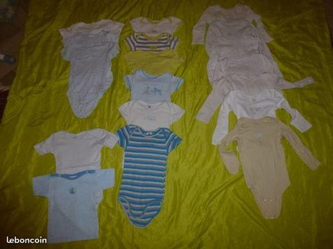 Lot 1,18 bodys, 36 mois,PETIT BATEAU,ABSORBA (CBG)