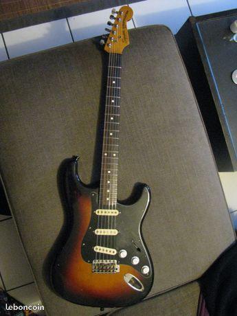 Stratocaster Squier vintage JV