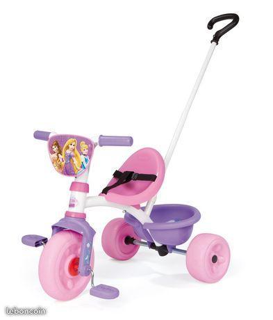 Tricycle Disney princesses