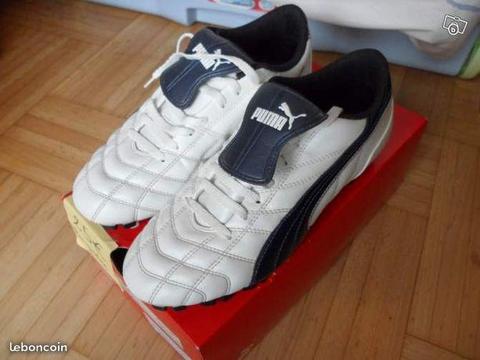 Chaussure football Puma taille 40