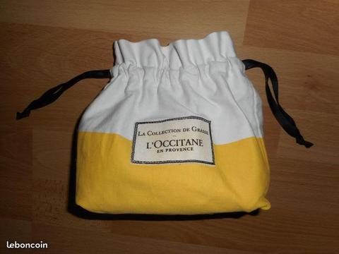 POCHON / TROUSSE L'OCCITANE Neuve