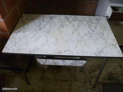 Table vintage mélaminé, formica imitation marbre