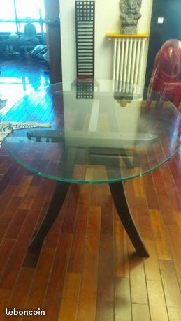 table contemporaine verre et bois