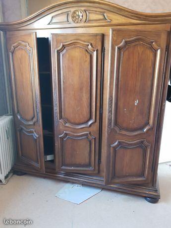 Armoire et meuble pour télé en verre