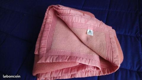 Couverture pure laine vierge