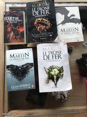 Lot livres game Of Thrones