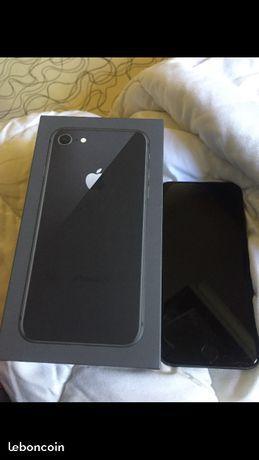 iPhone 8 noir