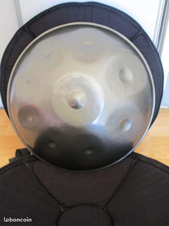 Handpan bon état avec sa housse