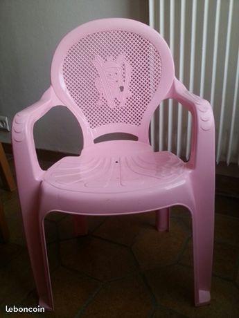 Petite chaise pour enfant [MAUR78]