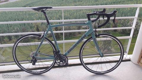 Velo route bianchi nirone 7 taille 61