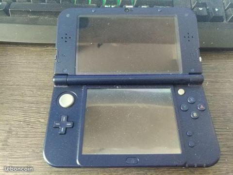 Console new NINTENDO NEW 3DS XL BLEUE 3DS + housse