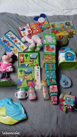 Lot jeux pour enfant 0 - 2 ans