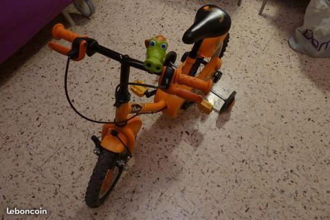 Vélo enfant BTWIN marque DECATHLON