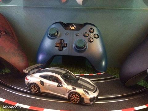 Manette Xbox Edition limitée Forza motorsport 6