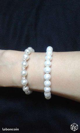 Bracelets de perles blanc neufs