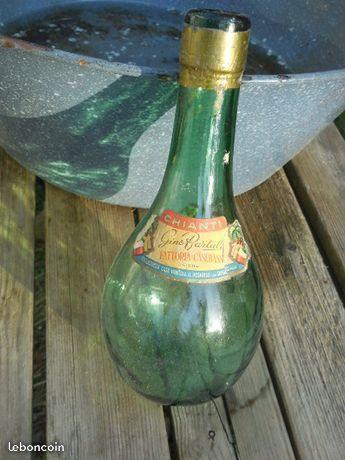 Ancienne bouteille en verre Chianti Gino