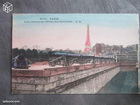 Carte postale ancienne LES CANONS DES INVALIDES
