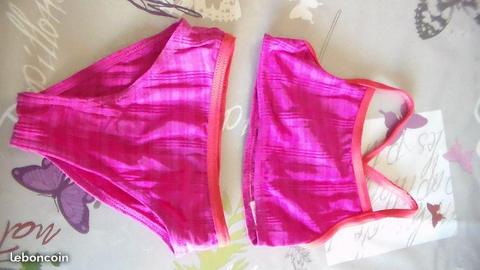 Maillot de bain 2 pièces ton rose 2 ans